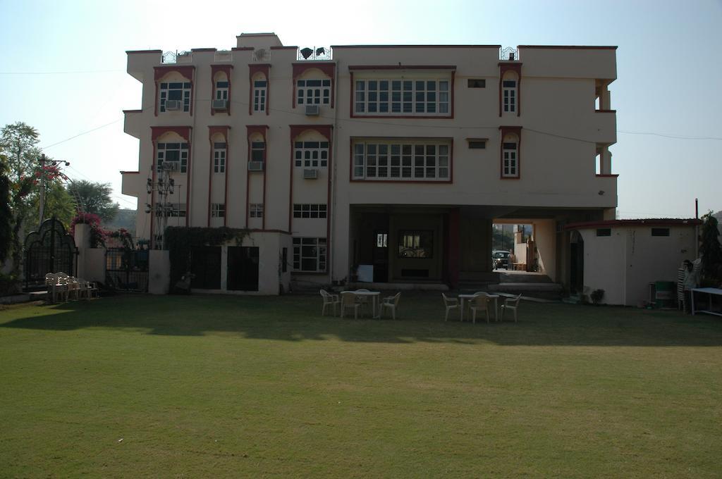 Garden View Hotel Nathdwara Exterior photo